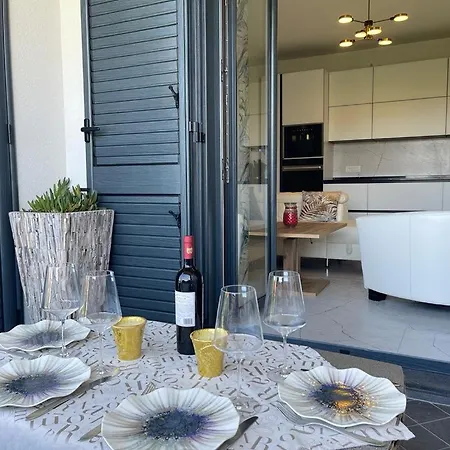 Luce Del Sole Montepaone Lido